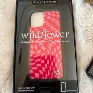 wildflower iphone 12 mini phone case